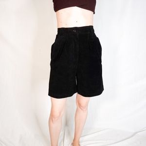 VINTAGE FOXRUN Leather High Waist Shorts Black